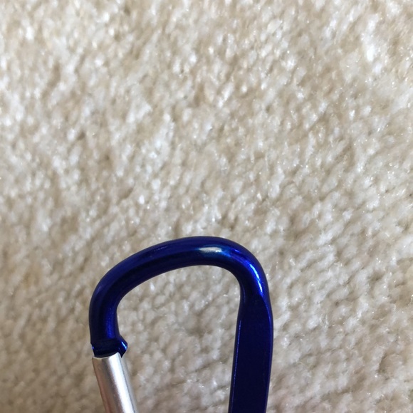 Set of 6 metallic blue and silver Carabiners - Picture 3 of 6